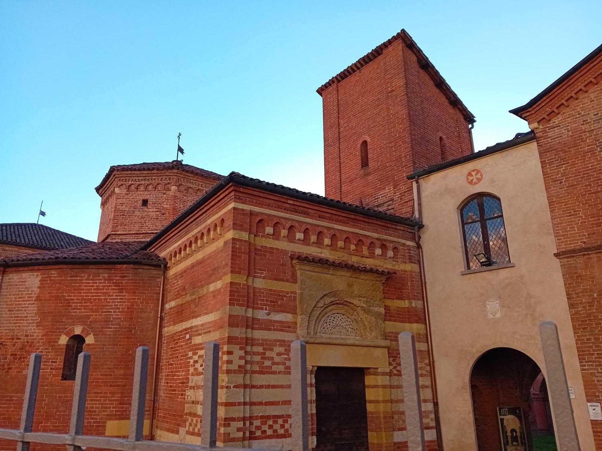 Petite Maison Asti Exterior foto